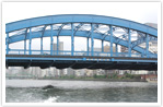 昭和2年に竣工した駒形橋