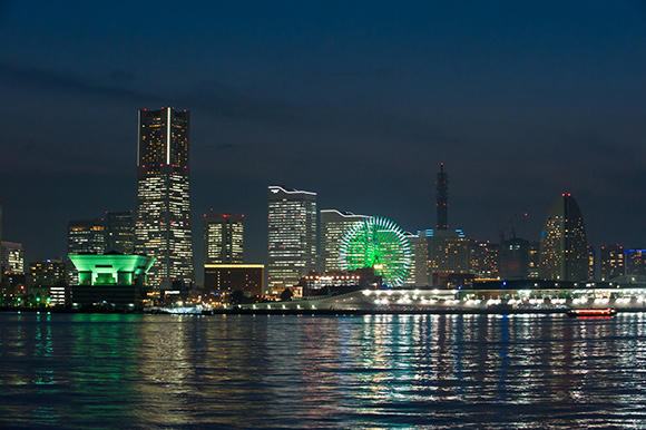キラキラ輝く横浜の夜景