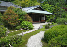 茶房前田