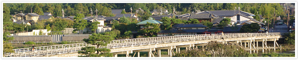 嵐山のシンボル渡月橋