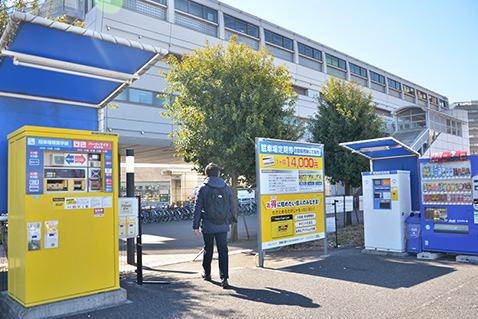 タイムズ高松駅前歩行者用出入り口