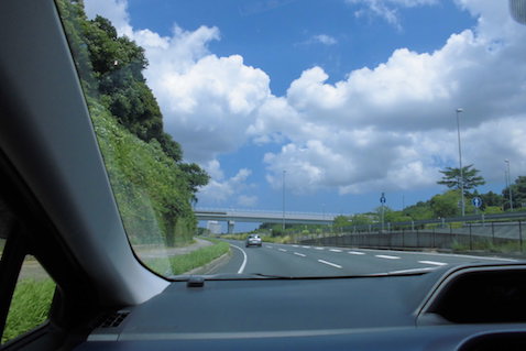 羽田空港へ