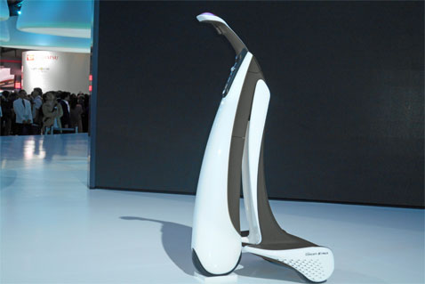 TOYOTA Concept-愛i WALK