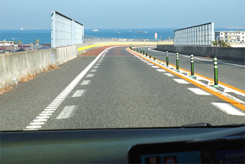 横浜横須賀道路