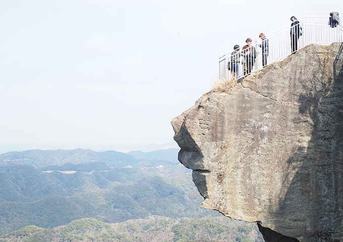 地獄のぞきに日本一の大仏 鋸山完全ガイド 免許と一緒に タイムズクラブ