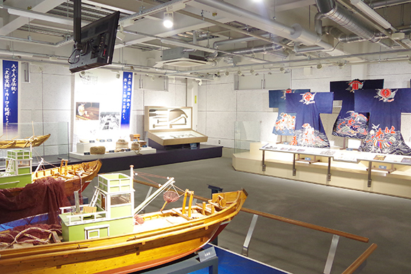 船の模型などの展示物