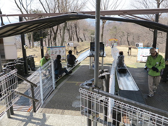 サマーボブスレーの乗り場