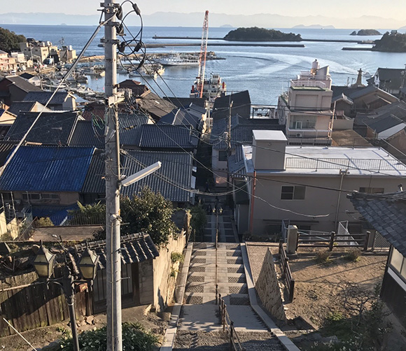 街並みと海の絶景