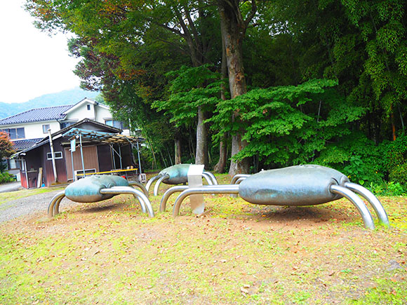 金属などでできたオブジェ