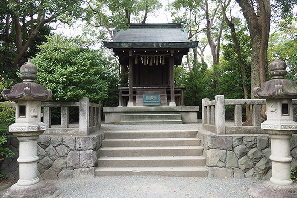 小さな宮山神社
