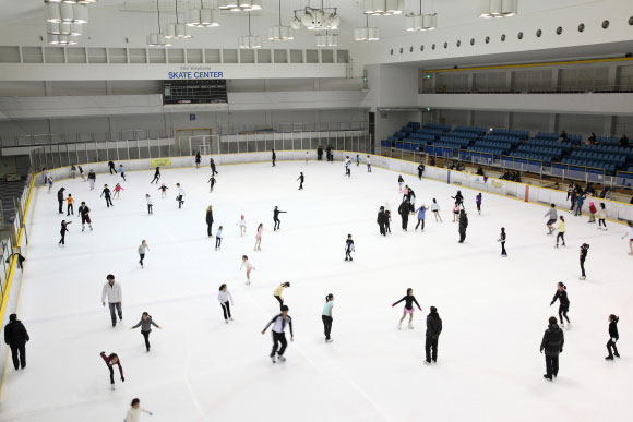 新横浜は、実は充実のスポーツ・スポットだった！
					新横浜（神奈川県）