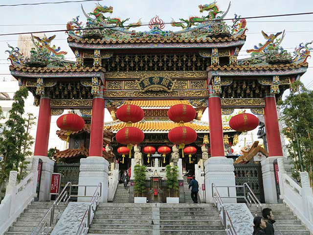 関帝廟の入り口