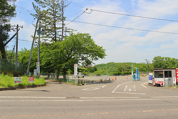 駐車場の入り口