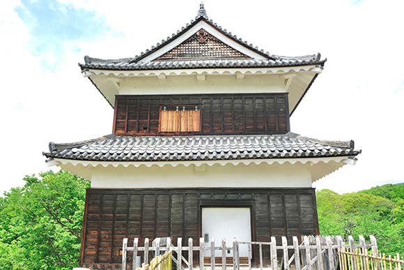 歴史感じる櫓