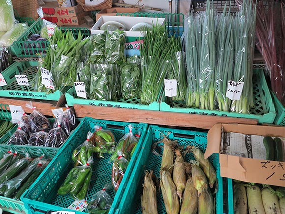 とうもろこしなどの野菜