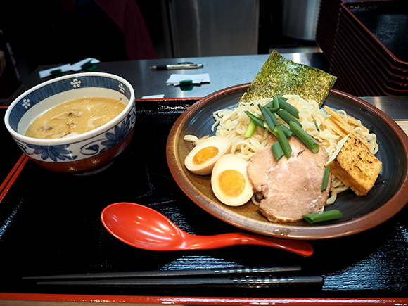 具だくさんのつけ麺