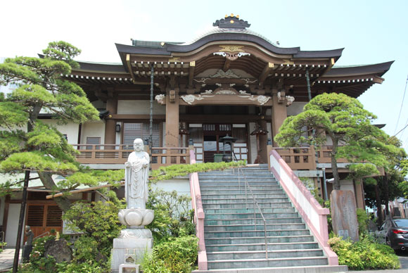 東陽寺外観