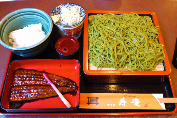 うなぎと抹茶そばとご飯のセット