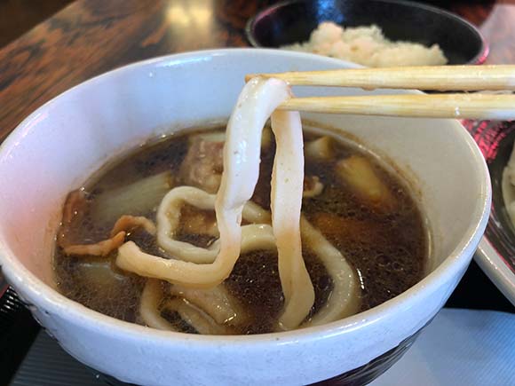 肉汁につけたうどん