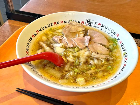 具材たっぷりのラーメン