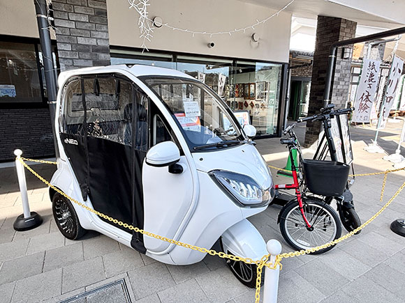 店頭に並ぶレンタルの乗り物