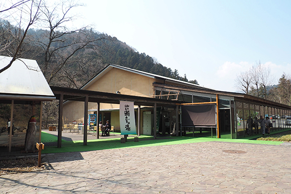 平屋のような建物