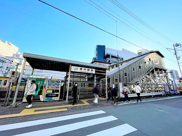 東中野駅の出入り口