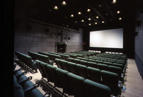 劇場内の座席