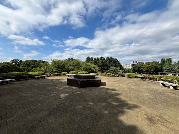 広々とした広場