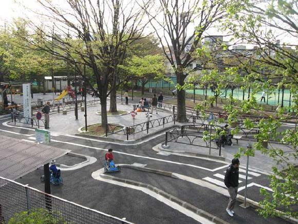 園内に設置されたカート用コース
