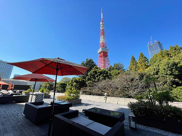 東京タワーが見えるテラス席